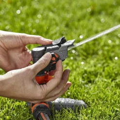 Arroseur Canon Pic Comfort Gardena Arrosage Pelouse Secteur Réglable 6 Arroseur Canon Pic Comfort Gardena Arrosage Pelouse Secteur Réglable -Jardin Outil Magasin arroseur canon sur pic comfort gardena pelouse secteur arrosage reglable 450m2 3