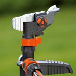 Arroseur Canon Pic Métal Premium Gardena Tête Arrosage Laiton 75-490 M² -Jardin Outil Magasin arroseur canon sur pic metal premium gardena tete darrosage laiton reglable 75 490m2 2