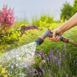 Pistolet Arrosage Multi-jets Comfort EcoPulse Gardena 4 Jets Réglables -Jardin Outil Magasin pistolet darrosage multi jets comfort ecopulse gardena 4jets reglables fonction nettoyage 4