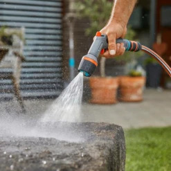 Pistolet Arrosage Multi-jets Comfort EcoPulse Gardena 4 Jets Réglables -Jardin Outil Magasin pistolet darrosage multi jets comfort ecopulse gardena 4jets reglables fonction nettoyage 5